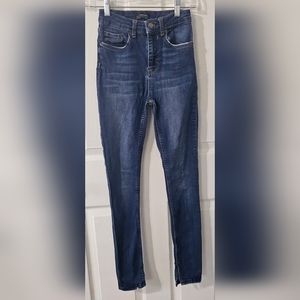 ZARA WOMAN High Rise Skinny Jeans SIZE 2